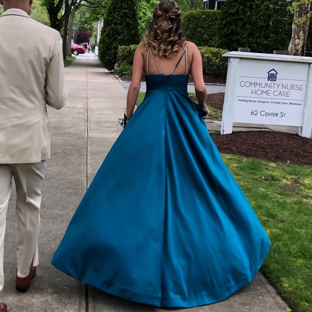 PROM DRESS 😍